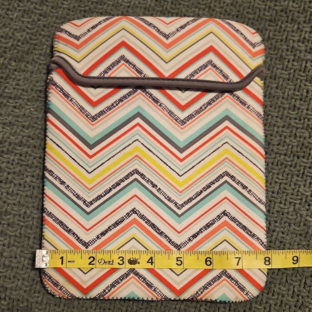 Thirty-One Tablet Sleeve Multicolor Chevron Fabric Designer 8x10 Inch Universal